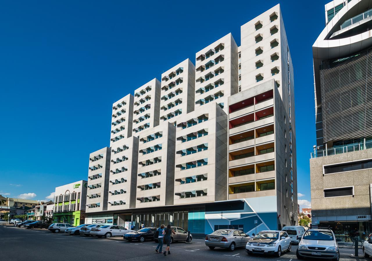 Student Village Melbourne Bagian luar foto