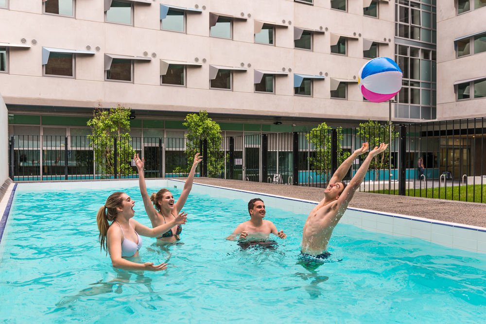 Student Village Melbourne Bagian luar foto