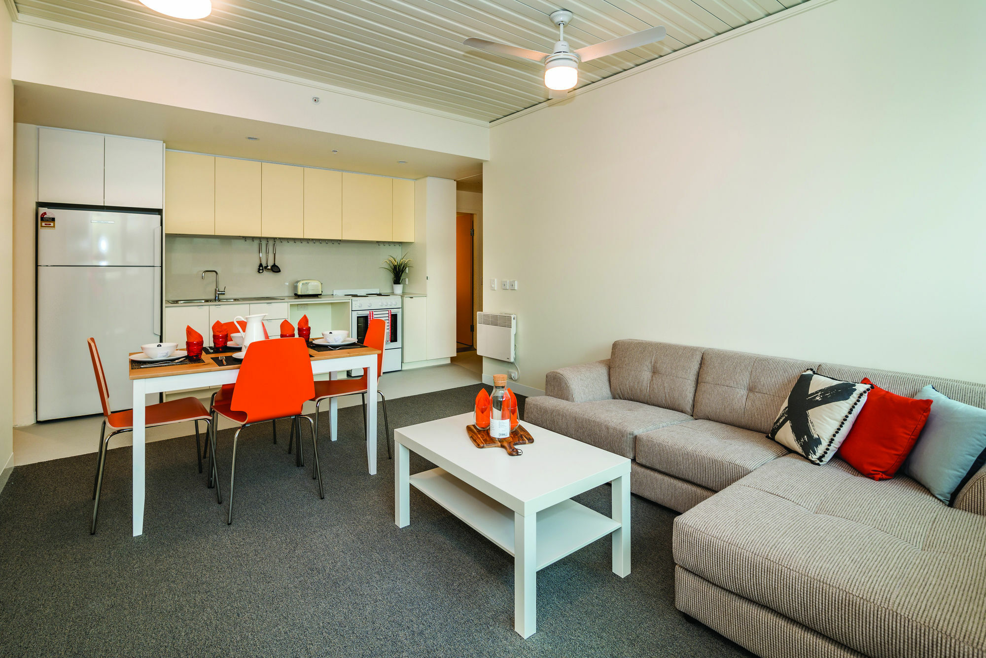 Student Village Melbourne Bagian luar foto