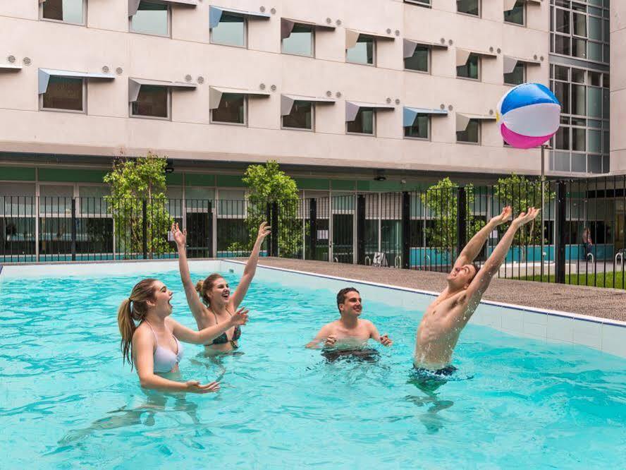 Student Village Melbourne Bagian luar foto