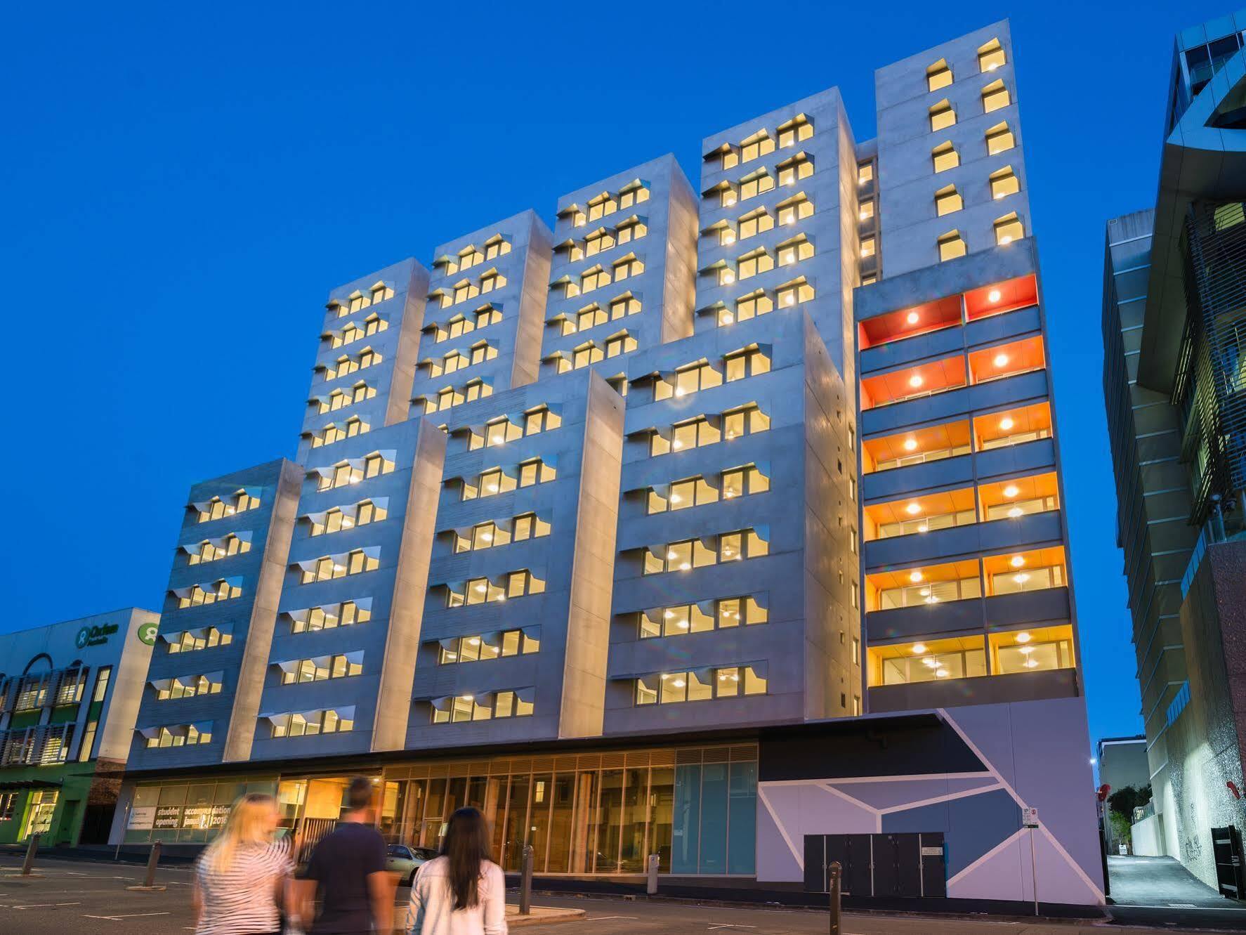 Student Village Melbourne Bagian luar foto